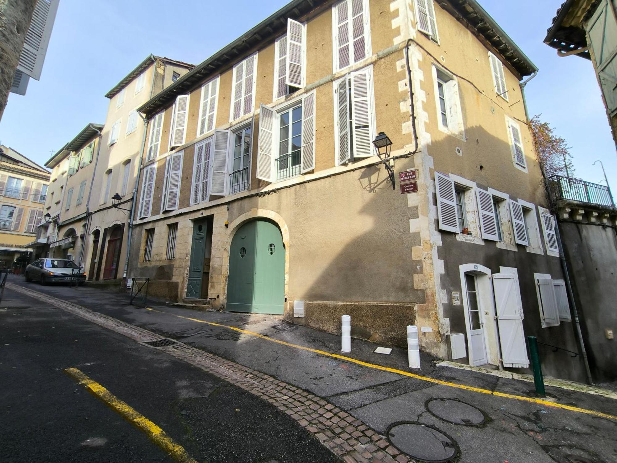 Appartamento Emma - Centre Historique - Parking Privee Auch Esterno foto